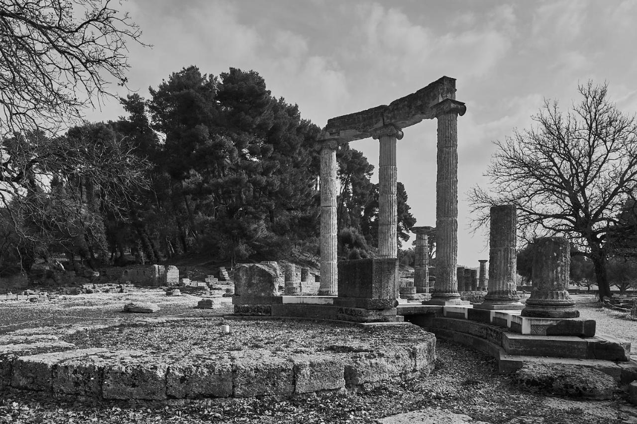 Stadium Ancient Olympia Exterior foto